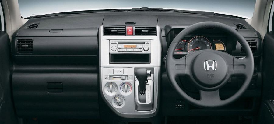  Honda Zest Spark 2009 года  (фото 5 из 15)